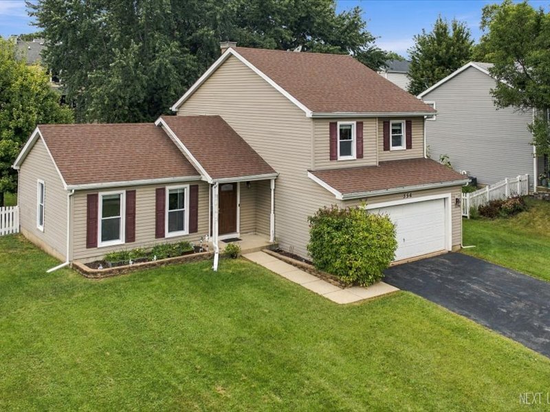 356 Wildwood Drive North Aurora IL 60542