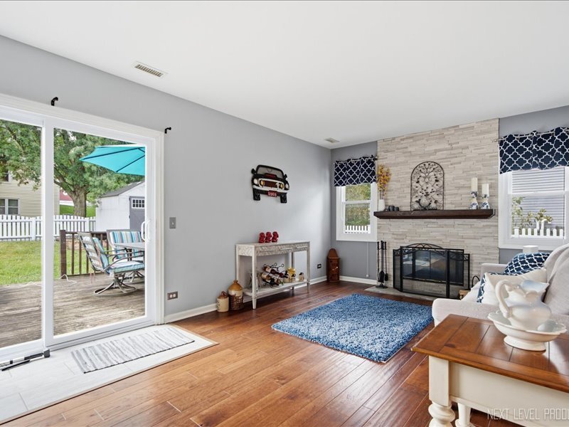 356 Wildwood Drive North Aurora IL 60542