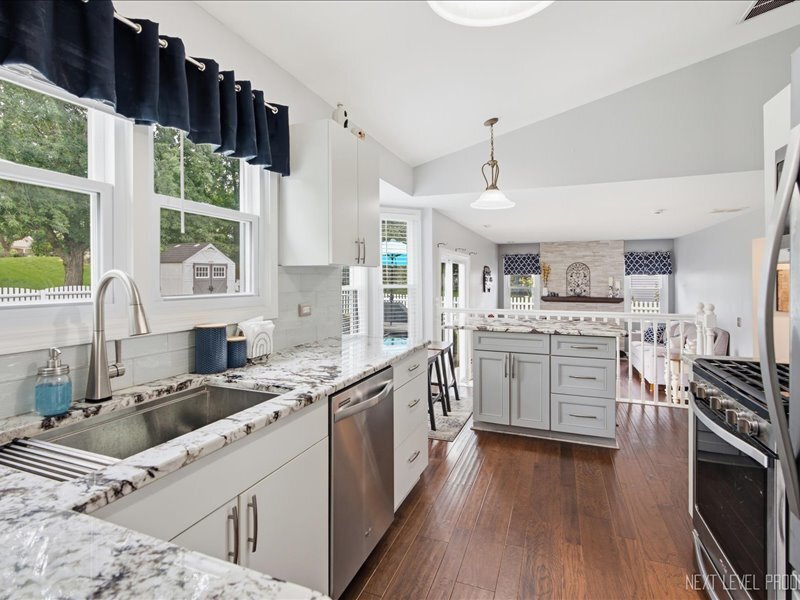 356 Wildwood Drive North Aurora IL 60542
