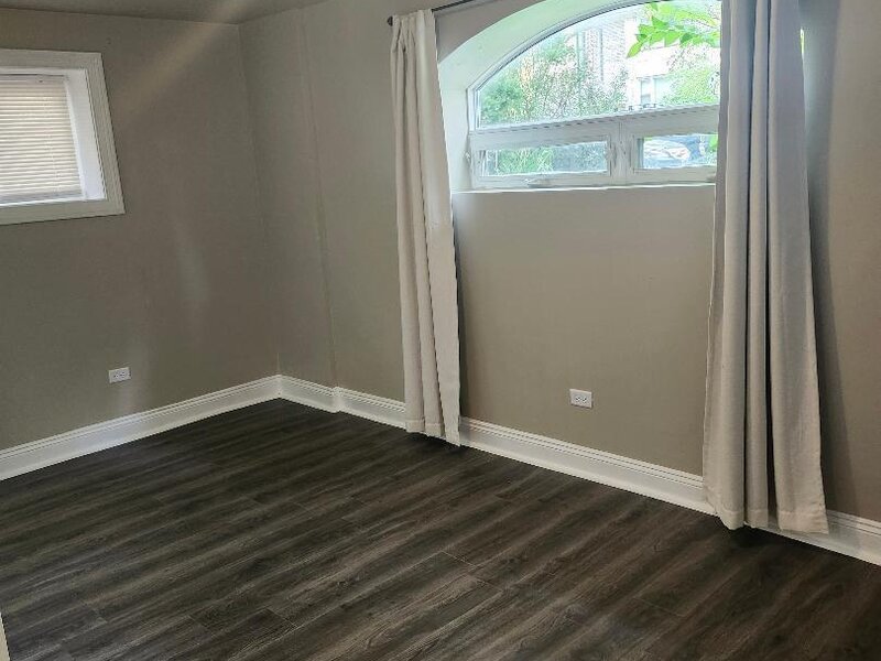 5416 W Windsor Avenue Chicago IL 60630