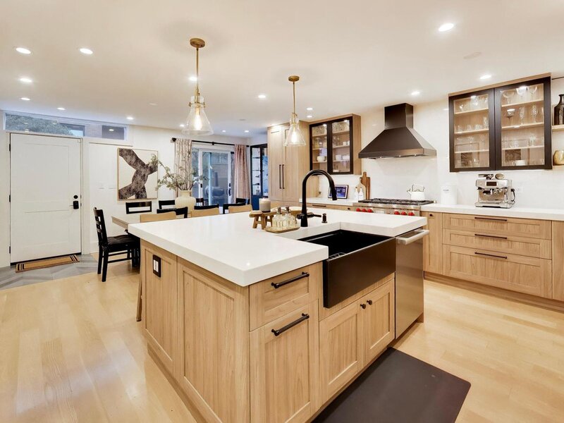 3700 N Lake Shore Drive Chicago IL 60613