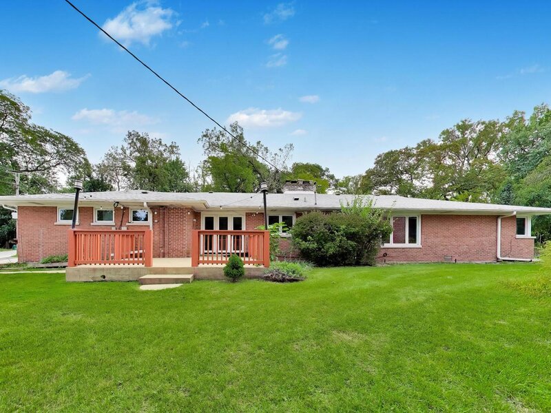 5801 N Lansing Avenue Chicago IL 60646