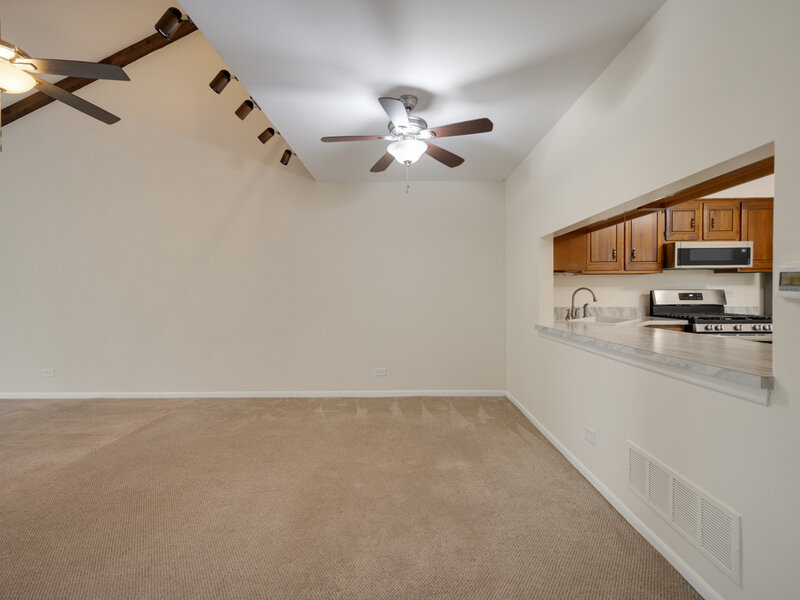 1525 Columbia Court Elk Grove Village IL 60007
