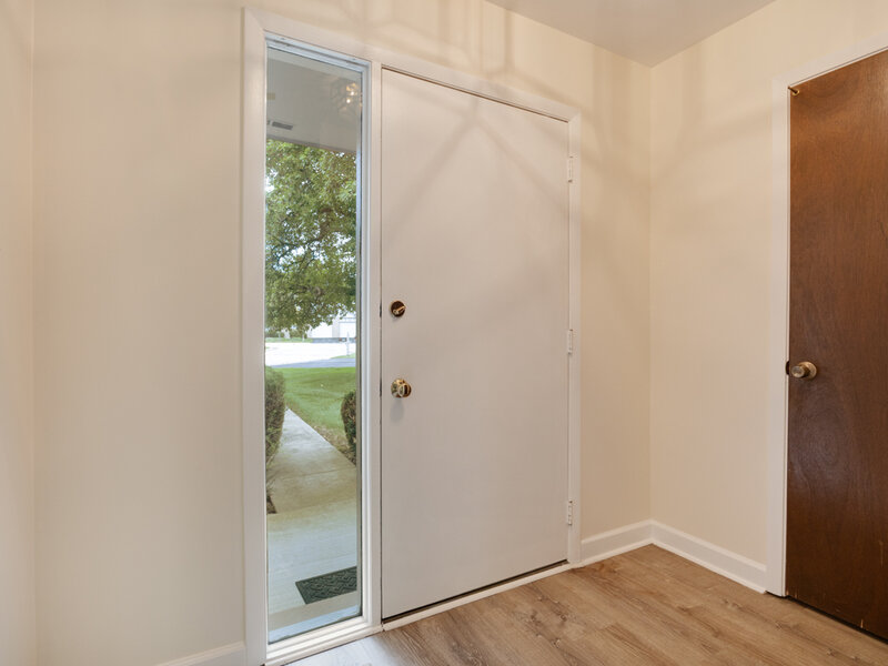 1525 Columbia Court Elk Grove Village IL 60007
