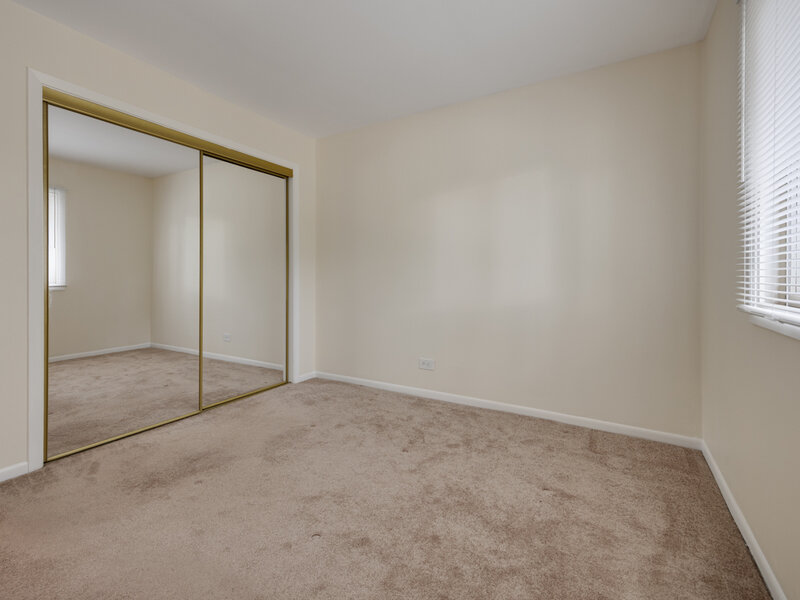 1525 Columbia Court Elk Grove Village IL 60007
