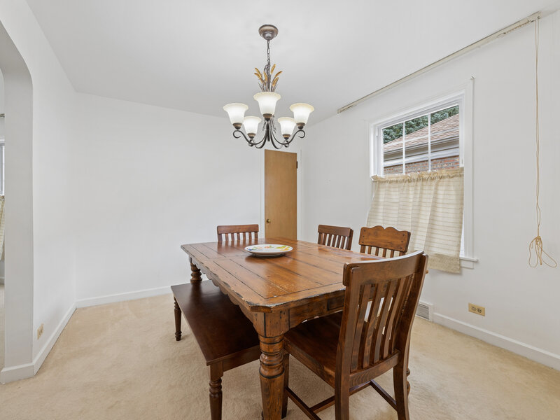 6219 N Kedvale Avenue Chicago IL 60646