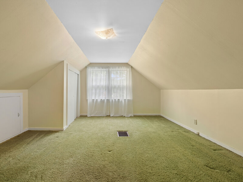 6219 N Kedvale Avenue Chicago IL 60646