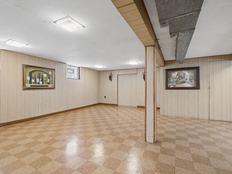 6219 N Kedvale Avenue Chicago IL 60646