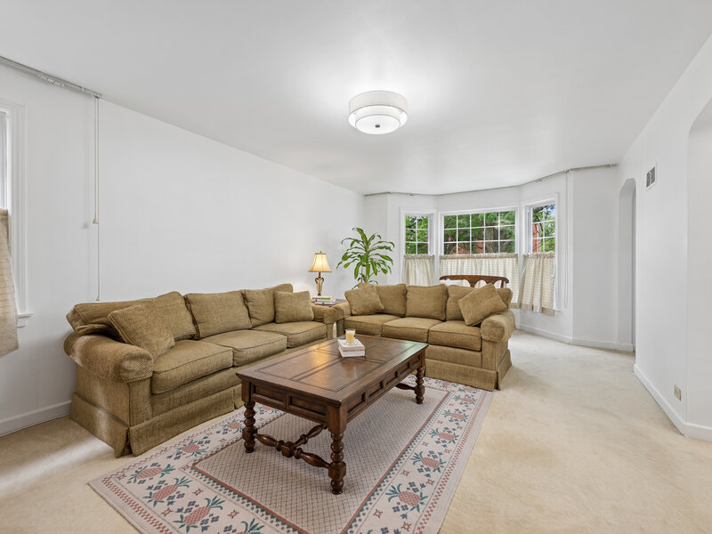 6219 N Kedvale Avenue Chicago IL 60646