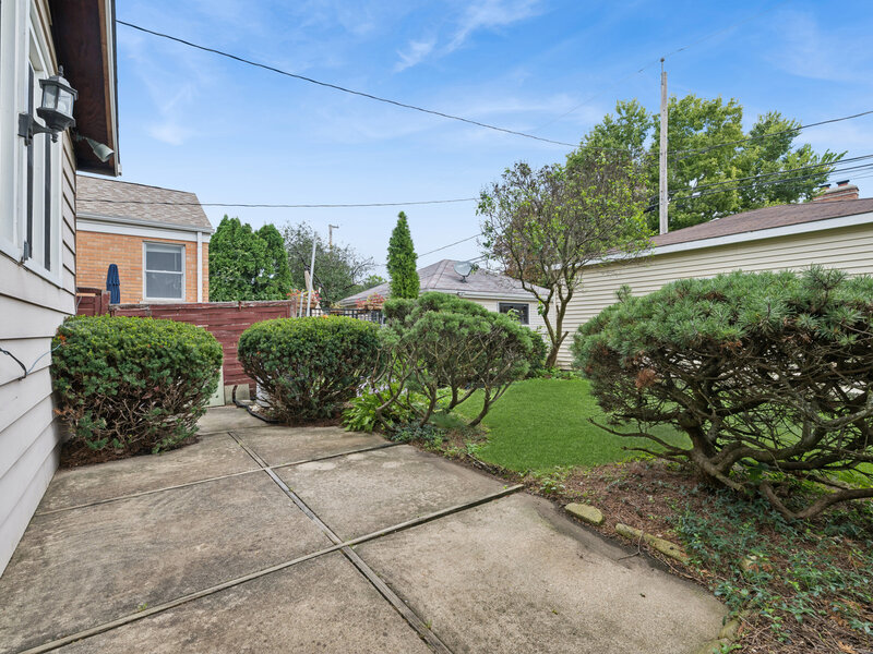 6219 N Kedvale Avenue Chicago IL 60646