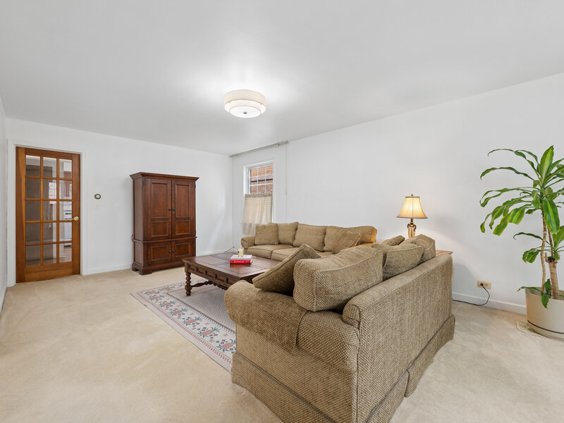 6219 N Kedvale Avenue Chicago IL 60646