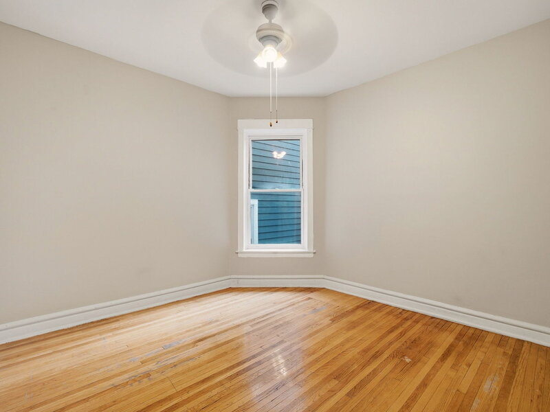 5618 S Prairie Avenue Chicago IL 60637