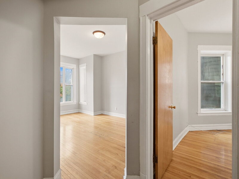 5618 S Prairie Avenue Chicago IL 60637