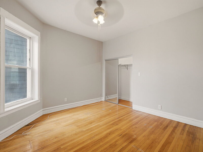 5618 S Prairie Avenue Chicago IL 60637
