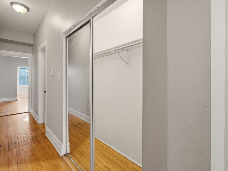 5618 S Prairie Avenue Chicago IL 60637