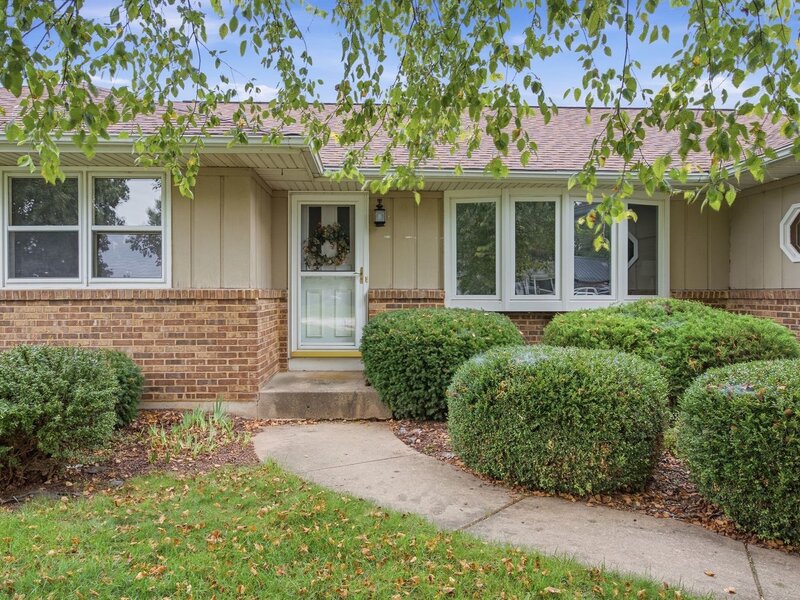 110 Naden Court Yorkville IL 60560