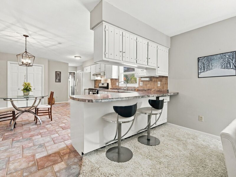 110 Naden Court Yorkville IL 60560