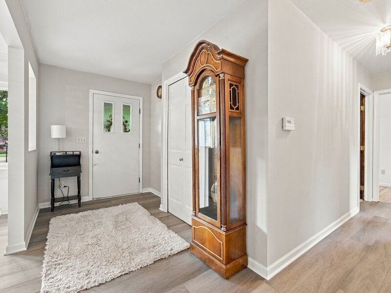 110 Naden Court Yorkville IL 60560