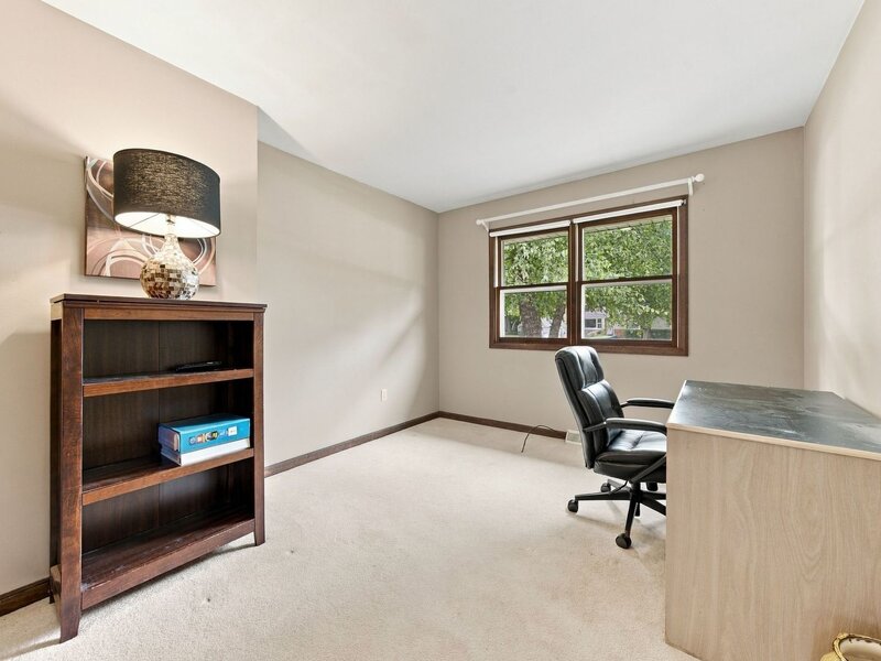 110 Naden Court Yorkville IL 60560