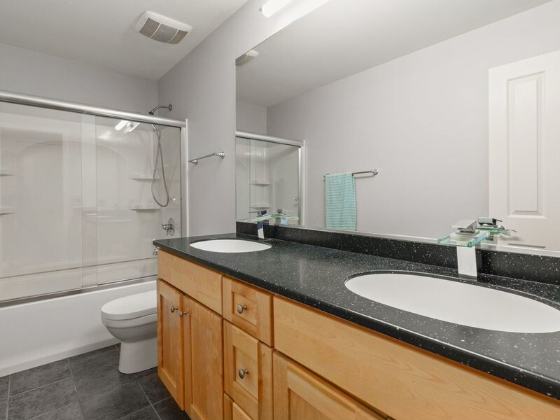 2108 Birchwood Lane Buffalo Grove IL 60089