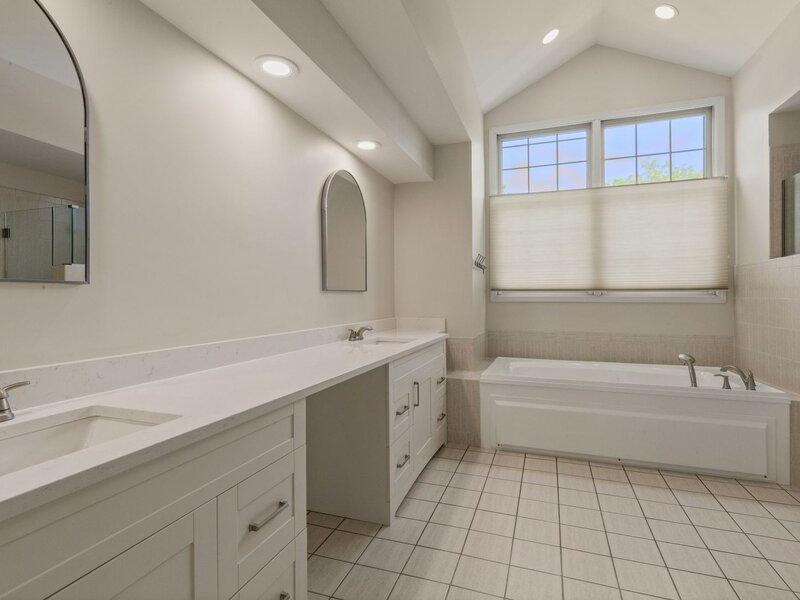 2108 Birchwood Lane Buffalo Grove IL 60089