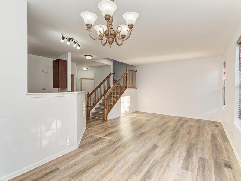 321 Grape Vine Trail Oswego IL 60543