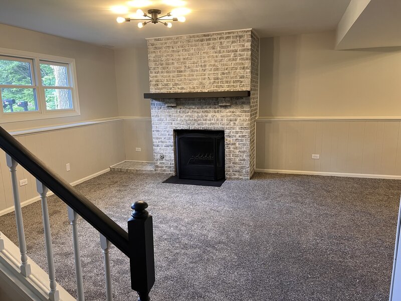 5312 W Lake Shore Drive Oakwood Hills IL 60013