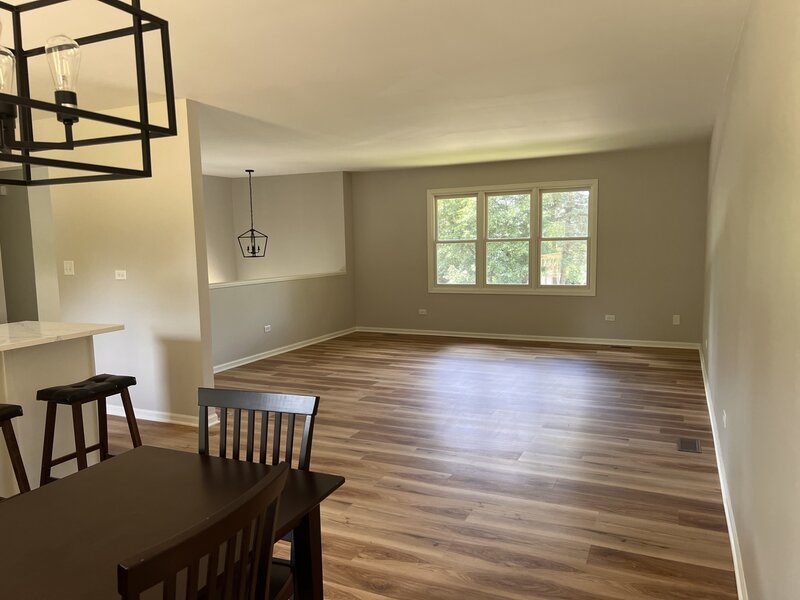 5312 W Lake Shore Drive Oakwood Hills IL 60013