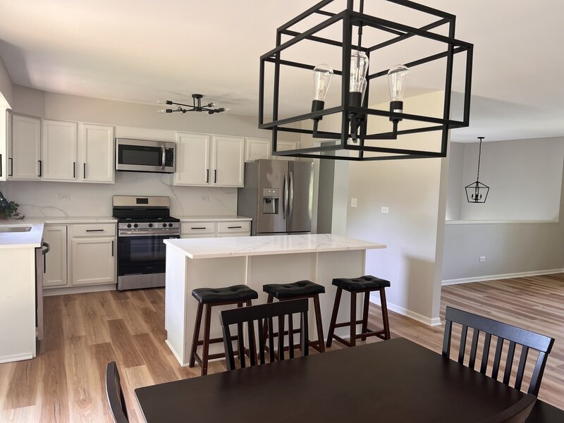 5312 W Lake Shore Drive Oakwood Hills IL 60013