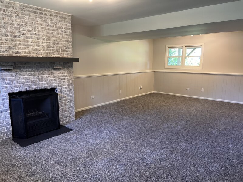 5312 W Lake Shore Drive Oakwood Hills IL 60013