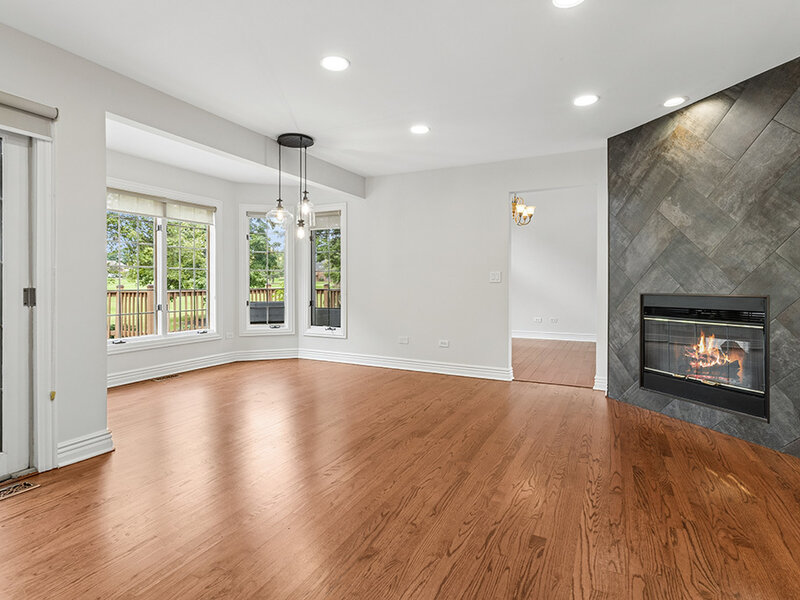 30 Lahinch Drive Lemont IL 60439