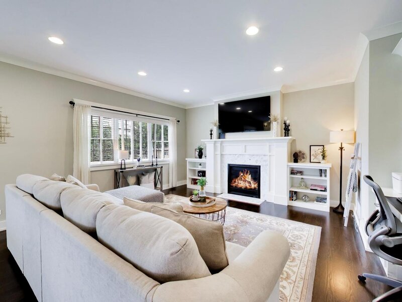 5608 N Fairview Avenue Chicago IL 60631