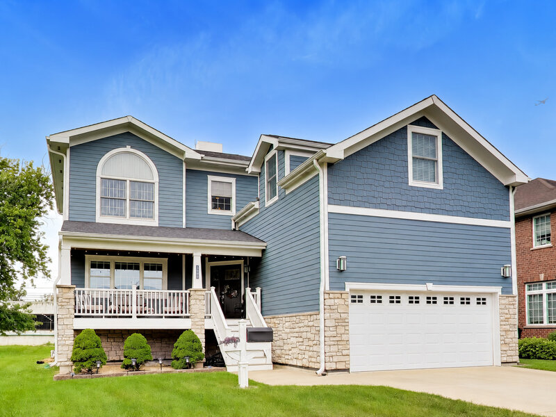 5608 N Fairview Avenue Chicago IL 60631