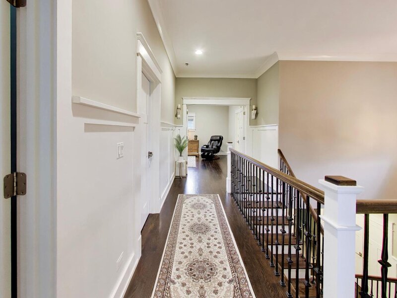 5608 N Fairview Avenue Chicago IL 60631