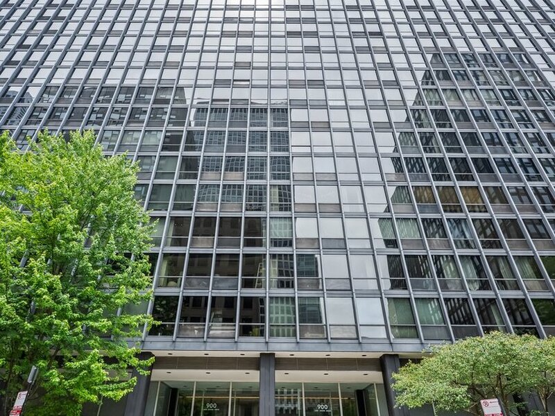 910 N Lake Shore Drive Chicago IL 60611