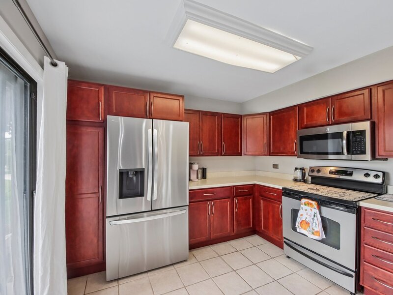 736 Glen Way Gurnee IL 60031