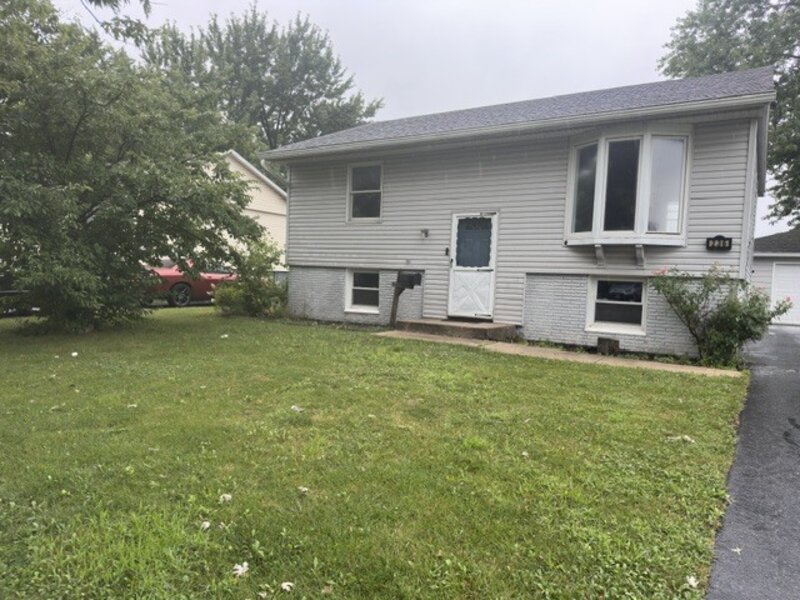 236 E Rose Street Glenwood IL 60425
