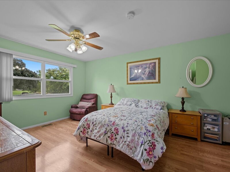 120 Braeburn Road Montgomery IL 60538