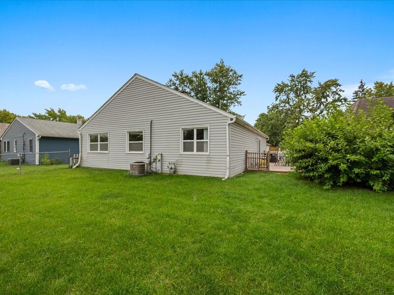 120 Braeburn Road Montgomery IL 60538