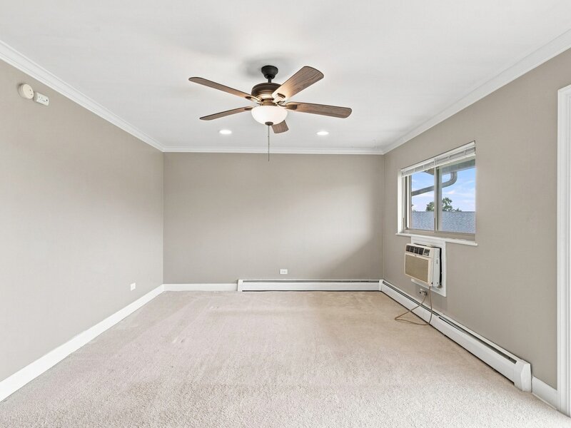 680 Marilyn Avenue Glendale Heights IL 60139