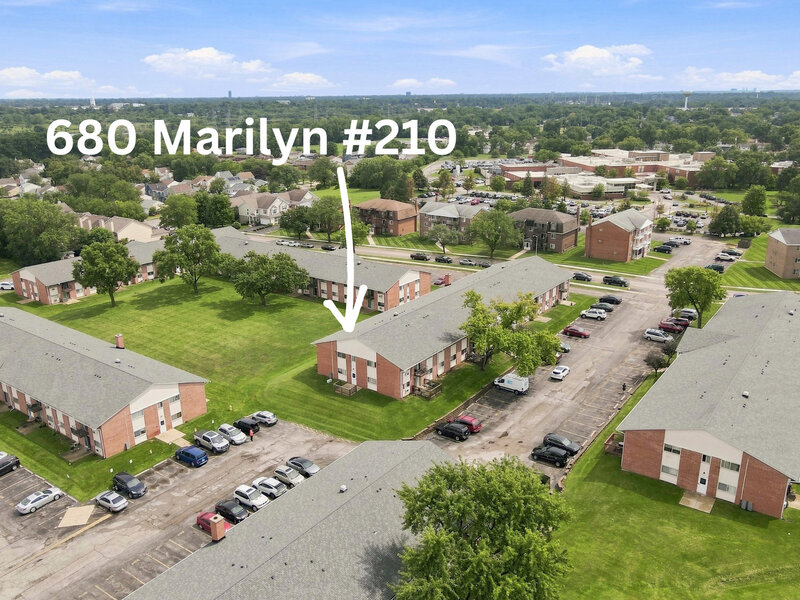 680 Marilyn Avenue Glendale Heights IL 60139