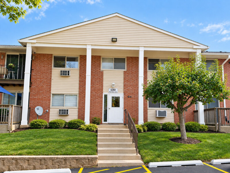 680 Marilyn Avenue Glendale Heights IL 60139