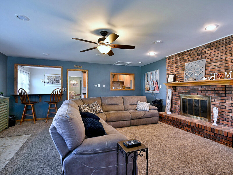 20 Glen Court Lombard IL 60148