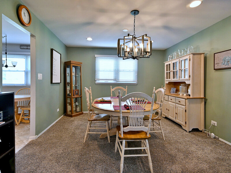 20 Glen Court Lombard IL 60148