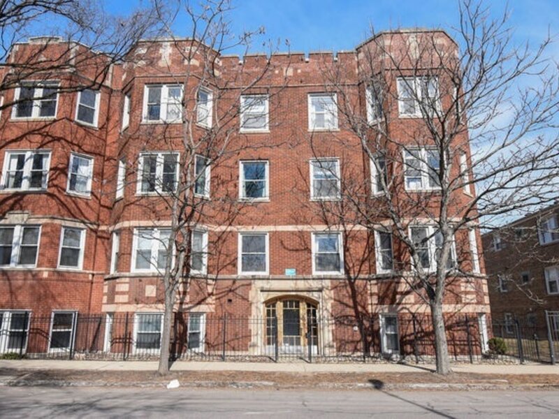 1730 W Foster Avenue Chicago IL 60640