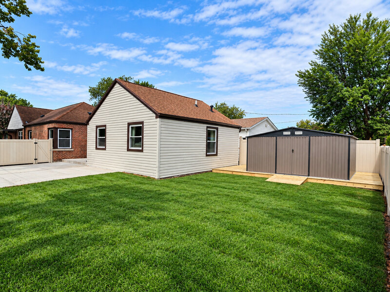 10059 S Spaulding Avenue Evergreen Park IL 60805