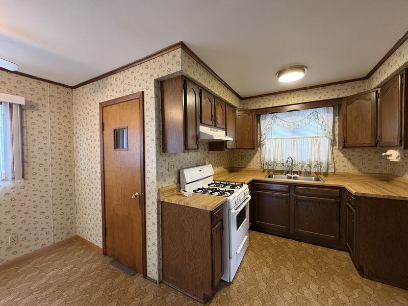 708 Godfrey Street Streator IL 61364
