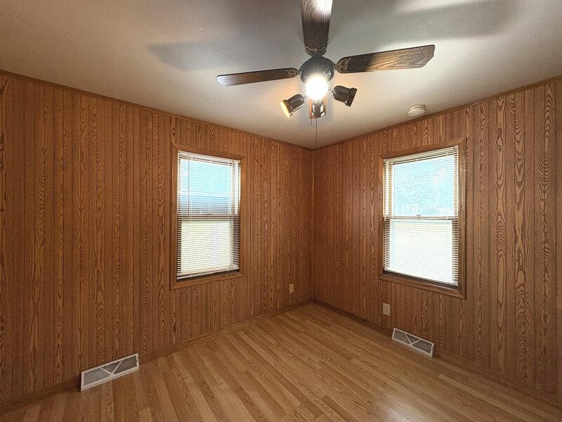 708 Godfrey Street Streator IL 61364