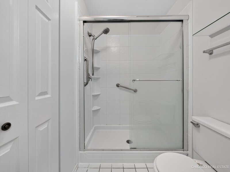 518 Palm Court Crystal Lake IL 60014