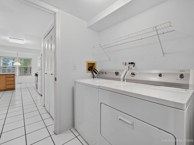 518 Palm Court Crystal Lake IL 60014
